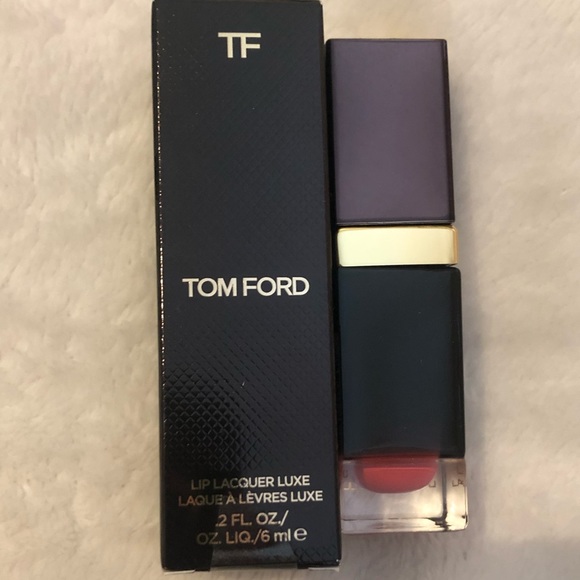 2/$50 Tom Ford initiate vinyl lip lacquer -bundle add on - Picture 2 of 8